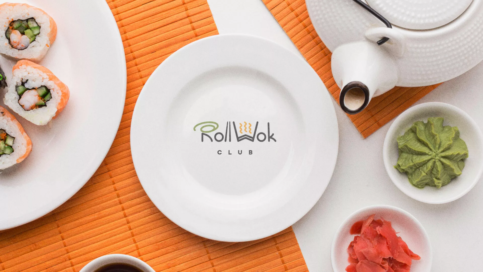Разработка логотипа и фирменного стиля в Абинске для суши-бара «Roll Wok Club» Разработка логотипа и фирменного стиля в Абинске для суши-бара «Roll Wok Club»